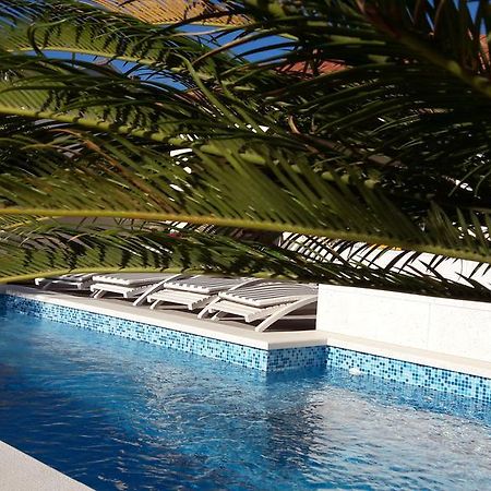 Apartments Villa A - Heating Pool トロギール エクステリア 写真