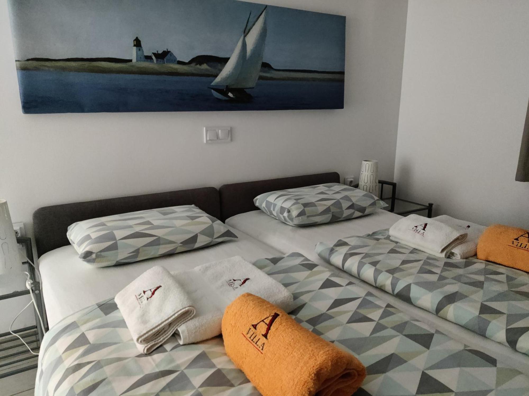 Apartments Villa A - Heating Pool トロギール エクステリア 写真