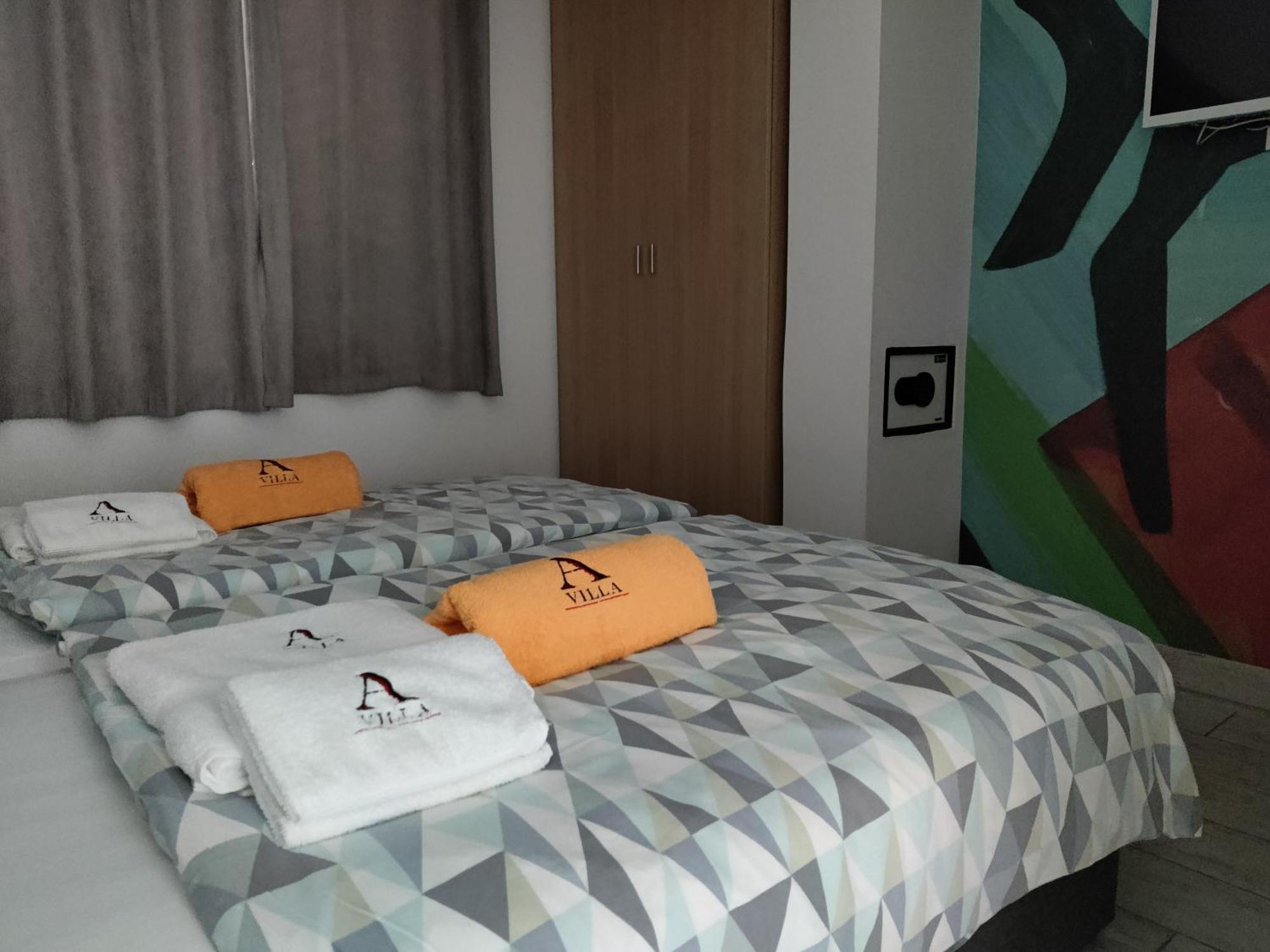 Apartments Villa A - Heating Pool トロギール エクステリア 写真