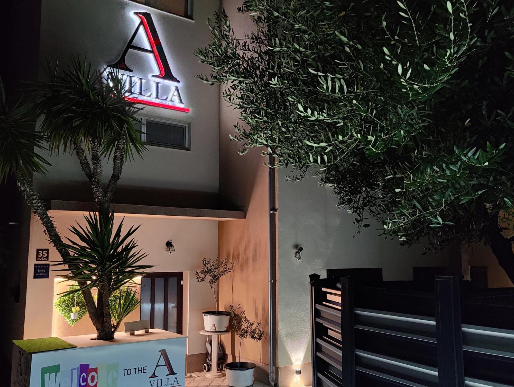 Apartments Villa A - Heating Pool トロギール エクステリア 写真